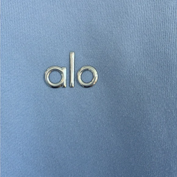 ALO Yoga Accolade Relaxed Hoodie in Seashell Blue - Picture 6 of 7